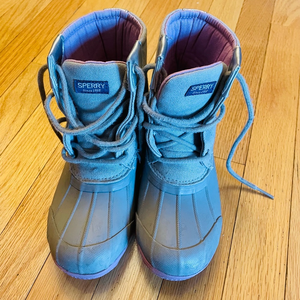 Sperry saltwater duck boots! Girls size 2